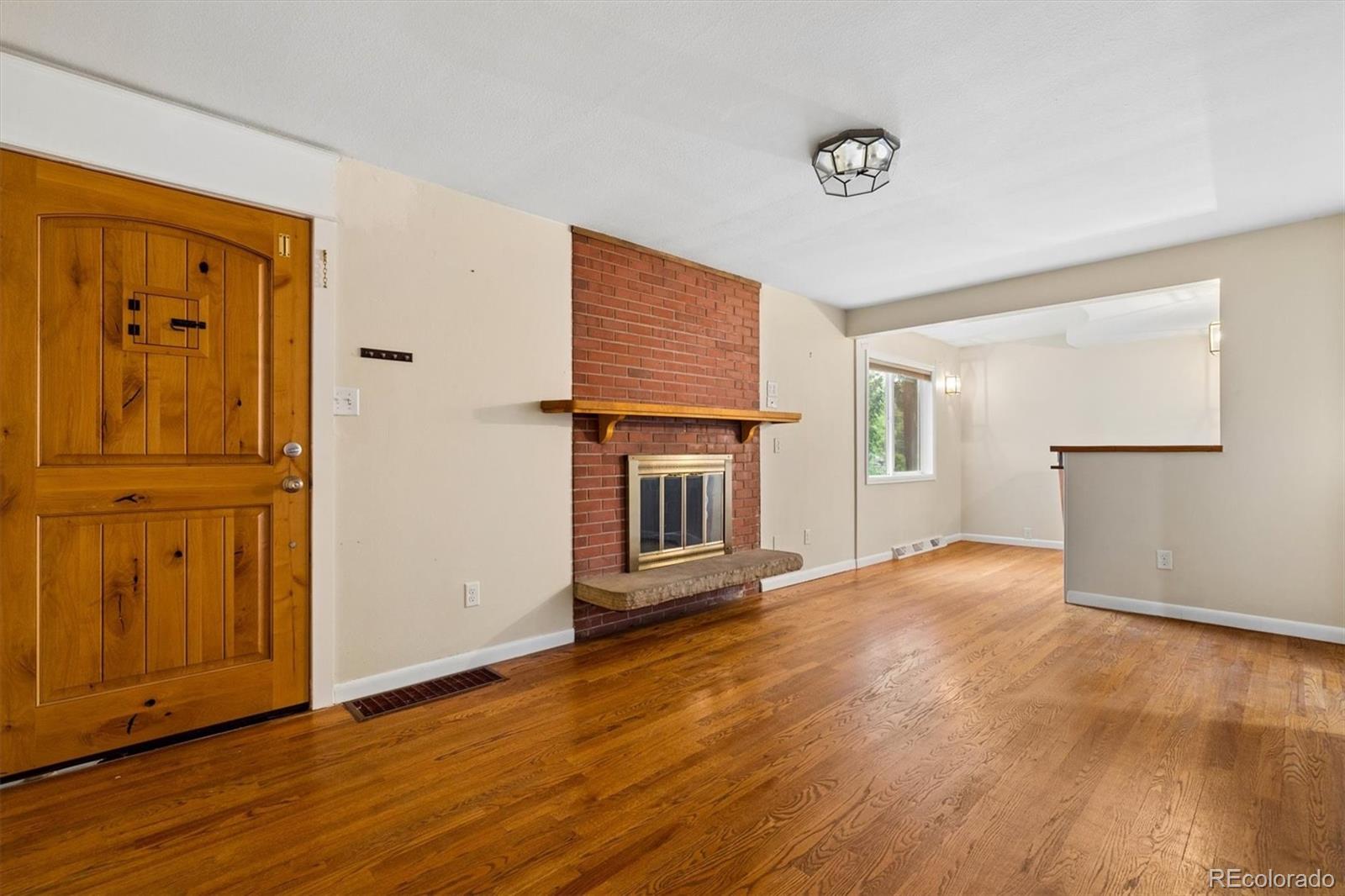 MLS Image #4 for 1825  dover street,denver, Colorado