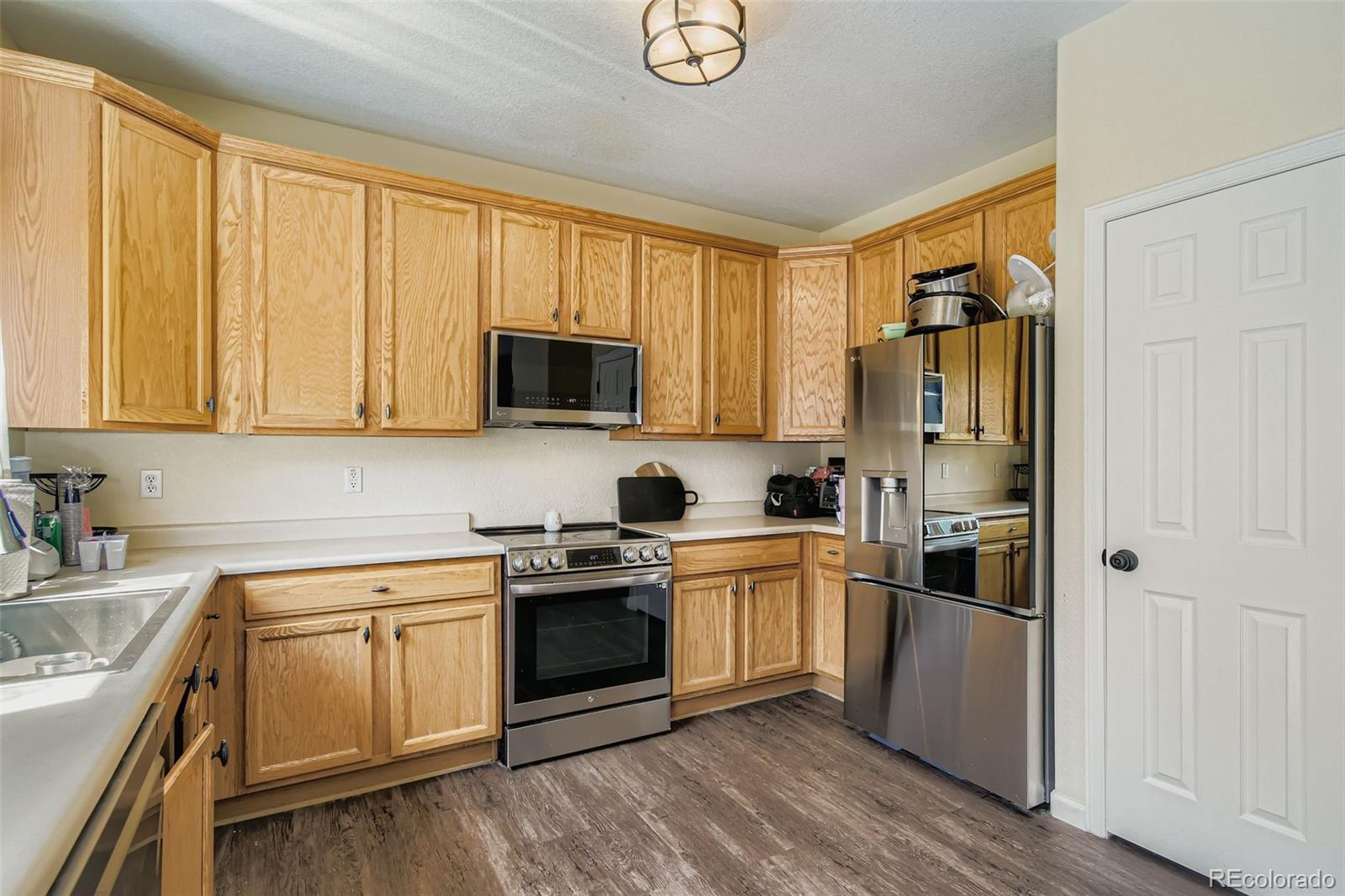 MLS Image #6 for 14844 e 117th avenue,commerce city, Colorado