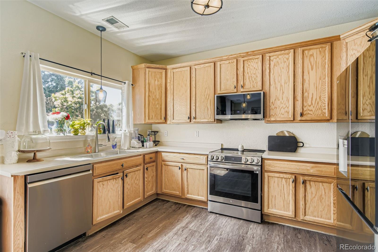 MLS Image #7 for 14844 e 117th avenue,commerce city, Colorado