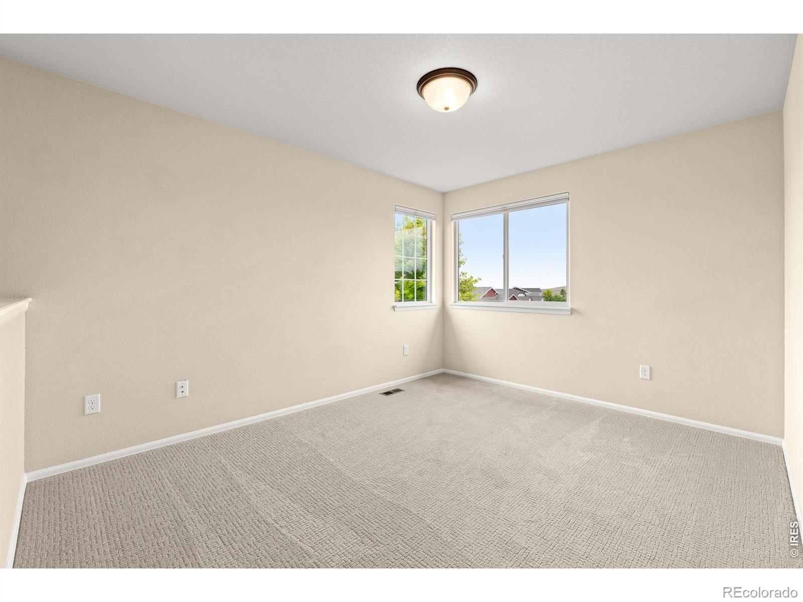 MLS Image #18 for 2134  day spring drive,windsor, Colorado