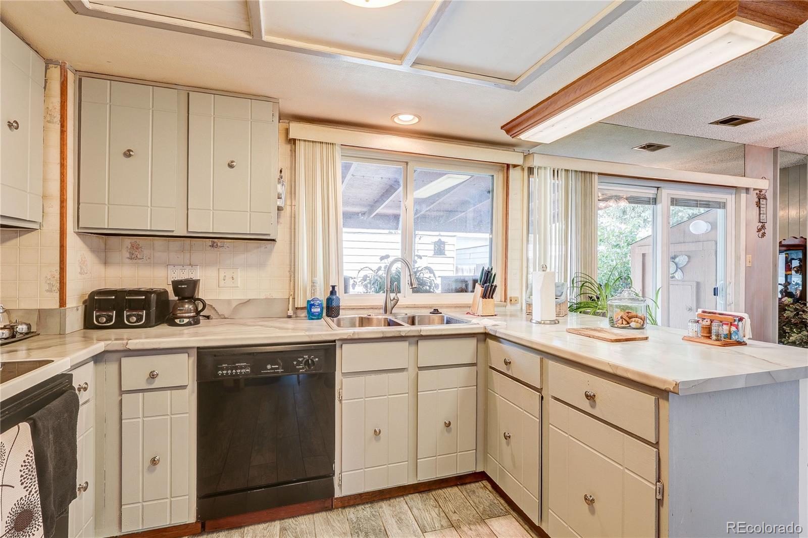 MLS Image #8 for 1183 s troy street,aurora, Colorado