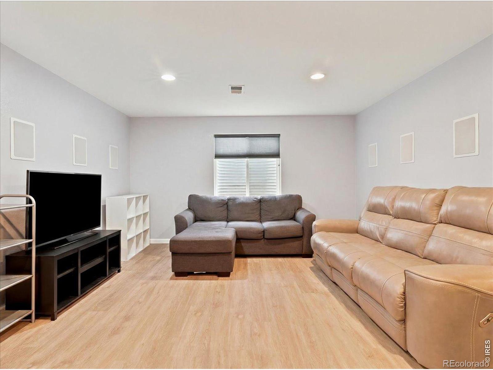MLS Image #10 for 332  whitney ,windsor, Colorado