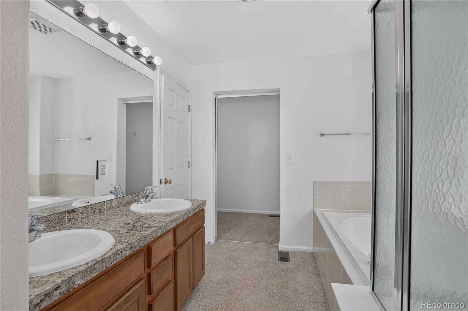 MLS Image #17 for 20802 e girard drive,aurora, Colorado