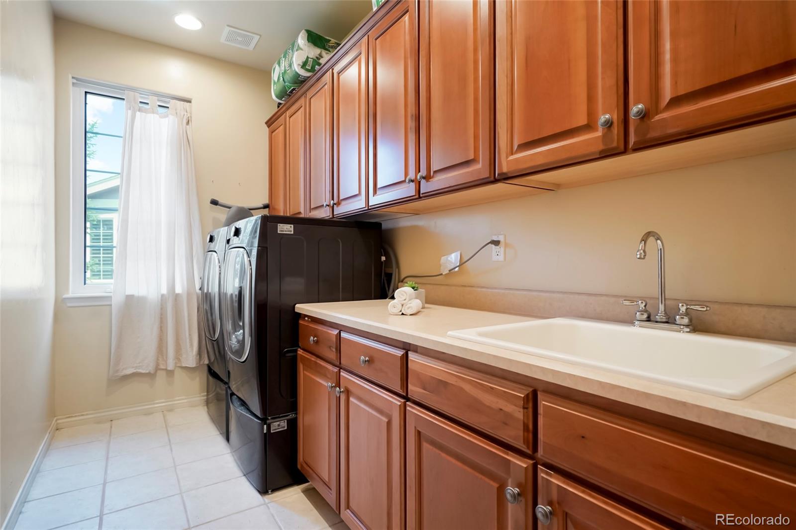 MLS Image #18 for 7068  turweston lane,castle rock, Colorado