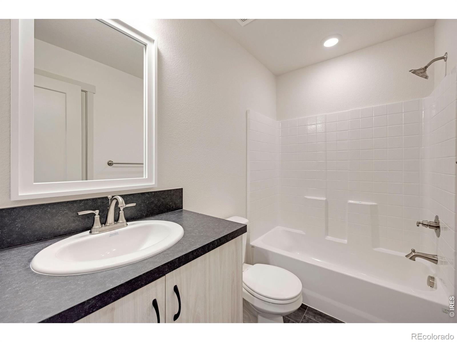 MLS Image #6 for 525 s 10th street,berthoud, Colorado