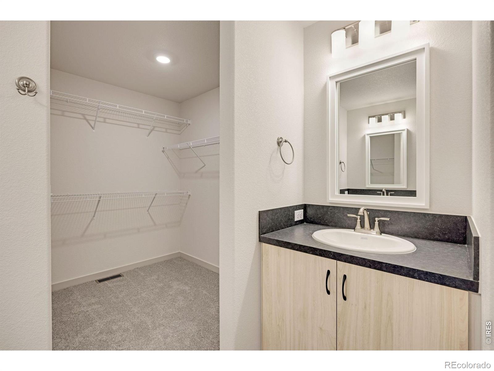MLS Image #8 for 525 s 10th street,berthoud, Colorado