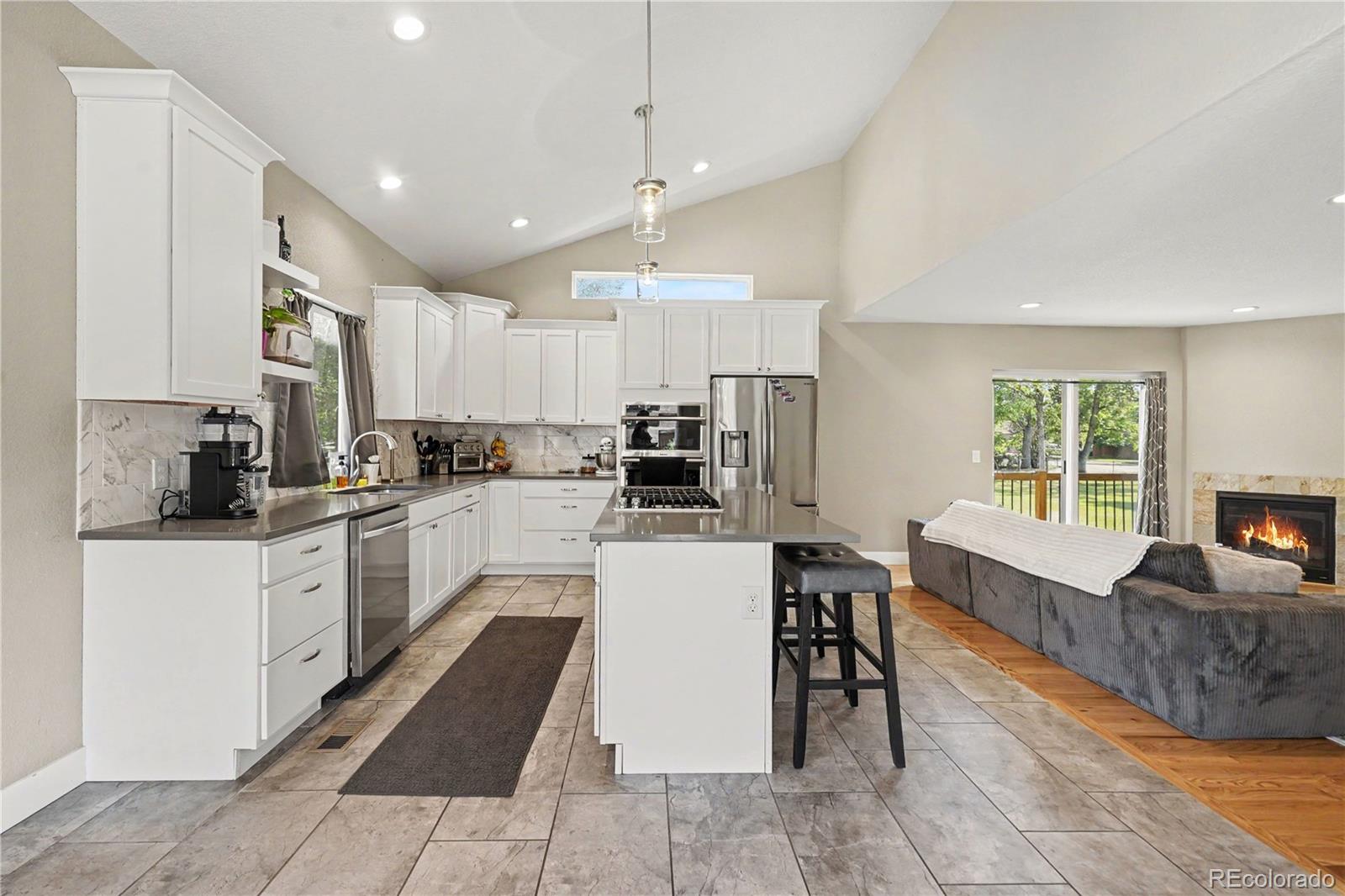 MLS Image #3 for 8672 w 49th place,arvada, Colorado