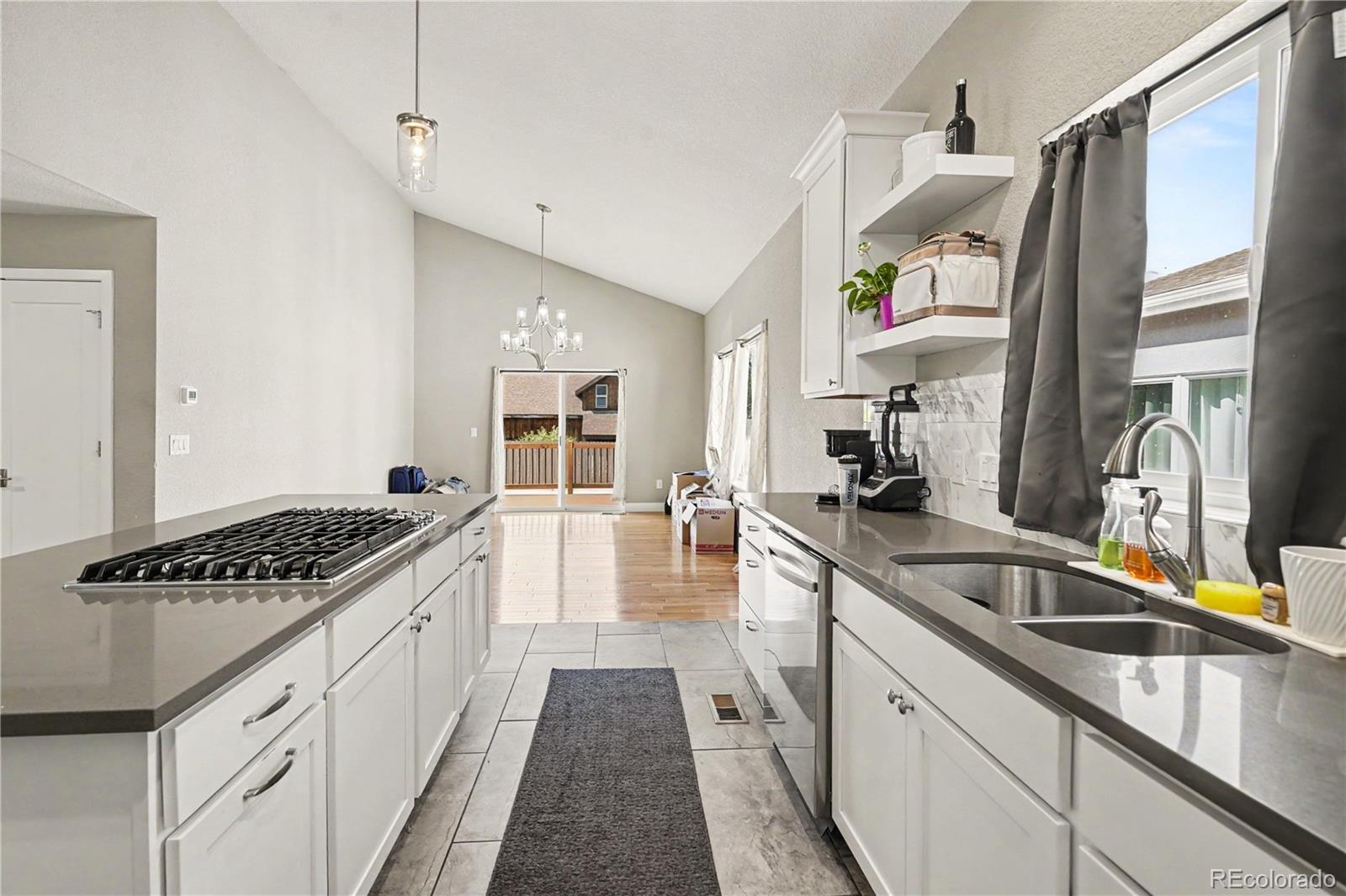 MLS Image #6 for 8672 w 49th place,arvada, Colorado