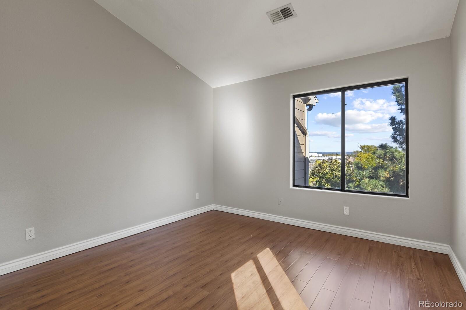 MLS Image #16 for 7454 s alkire street,littleton, Colorado