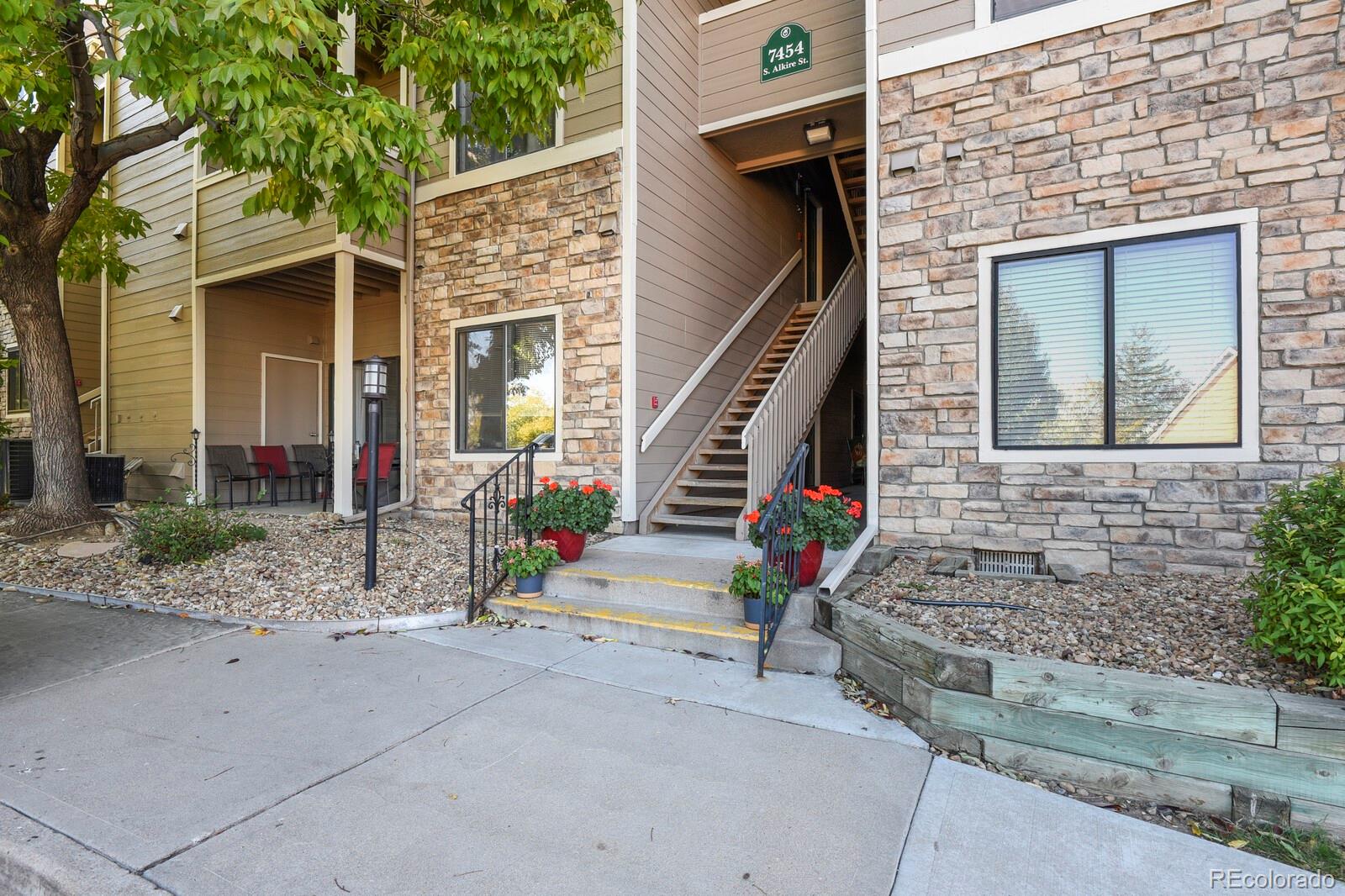MLS Image #25 for 7454 s alkire street,littleton, Colorado
