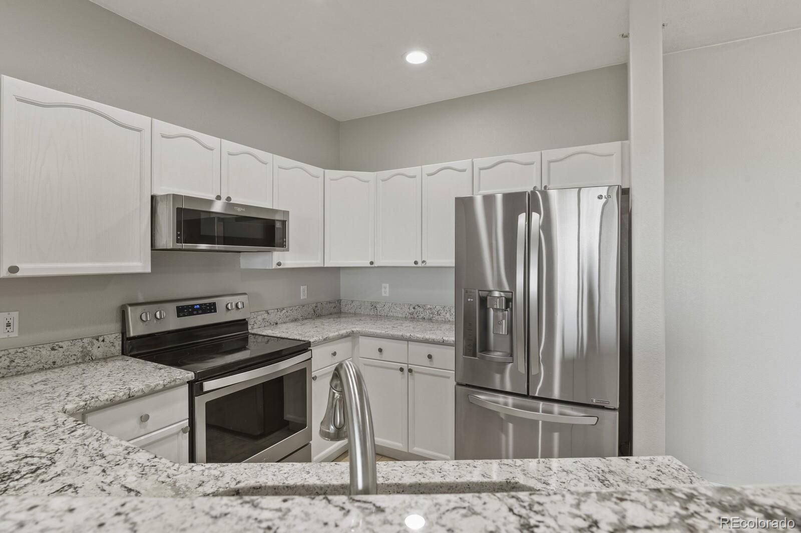 MLS Image #4 for 7454 s alkire street,littleton, Colorado