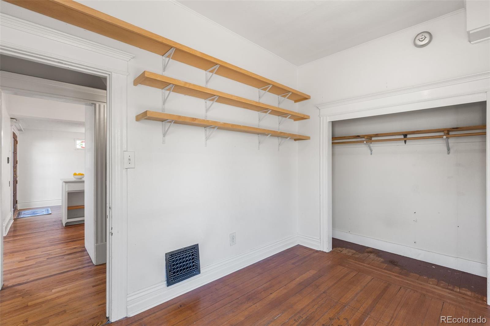 MLS Image #18 for 212 e madison street,colorado springs, Colorado
