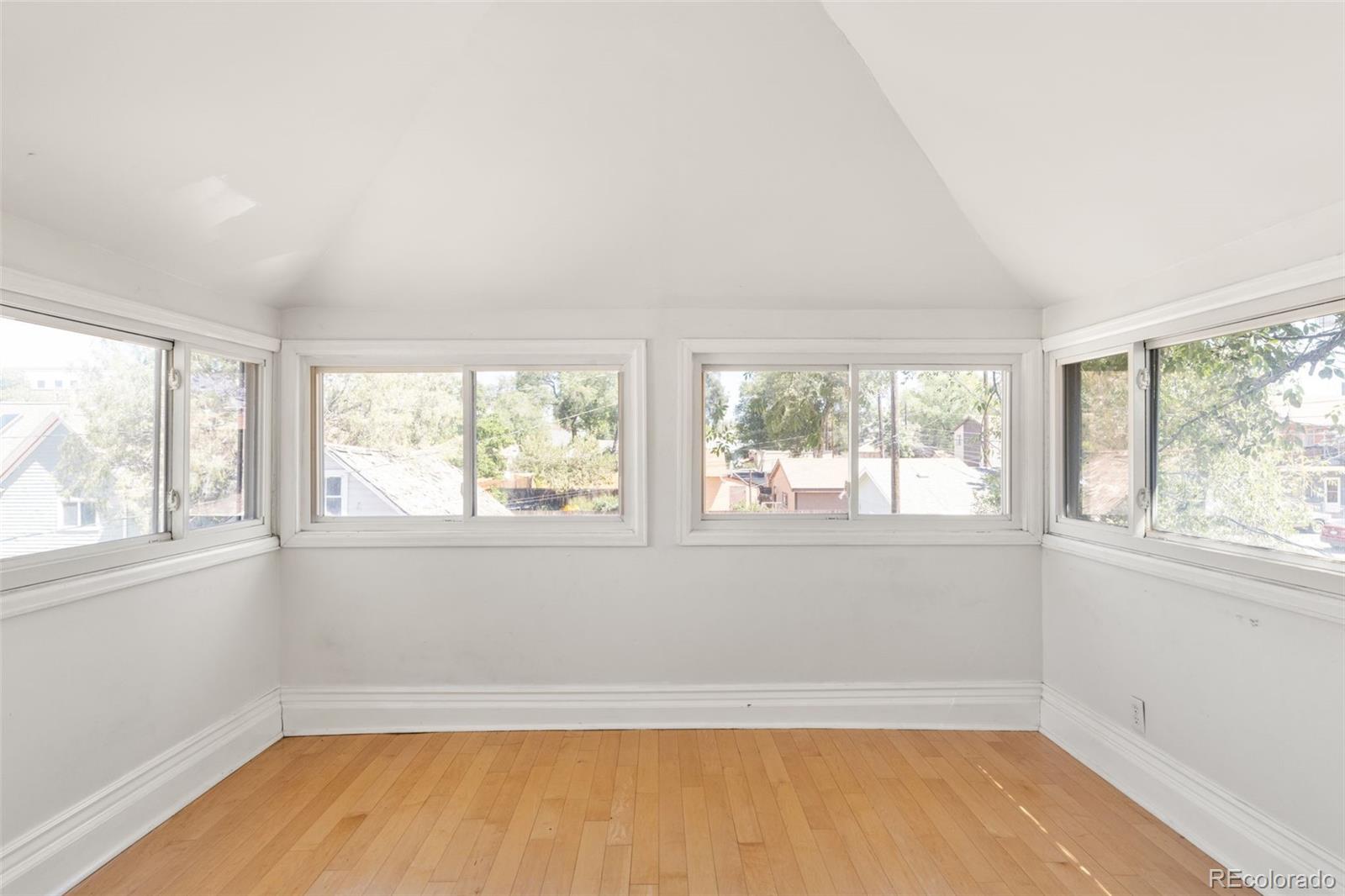 MLS Image #24 for 212 e madison street,colorado springs, Colorado