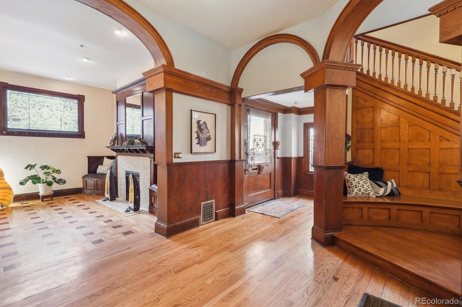 MLS Image #17 for 1022 n pearl street 101,denver, Colorado