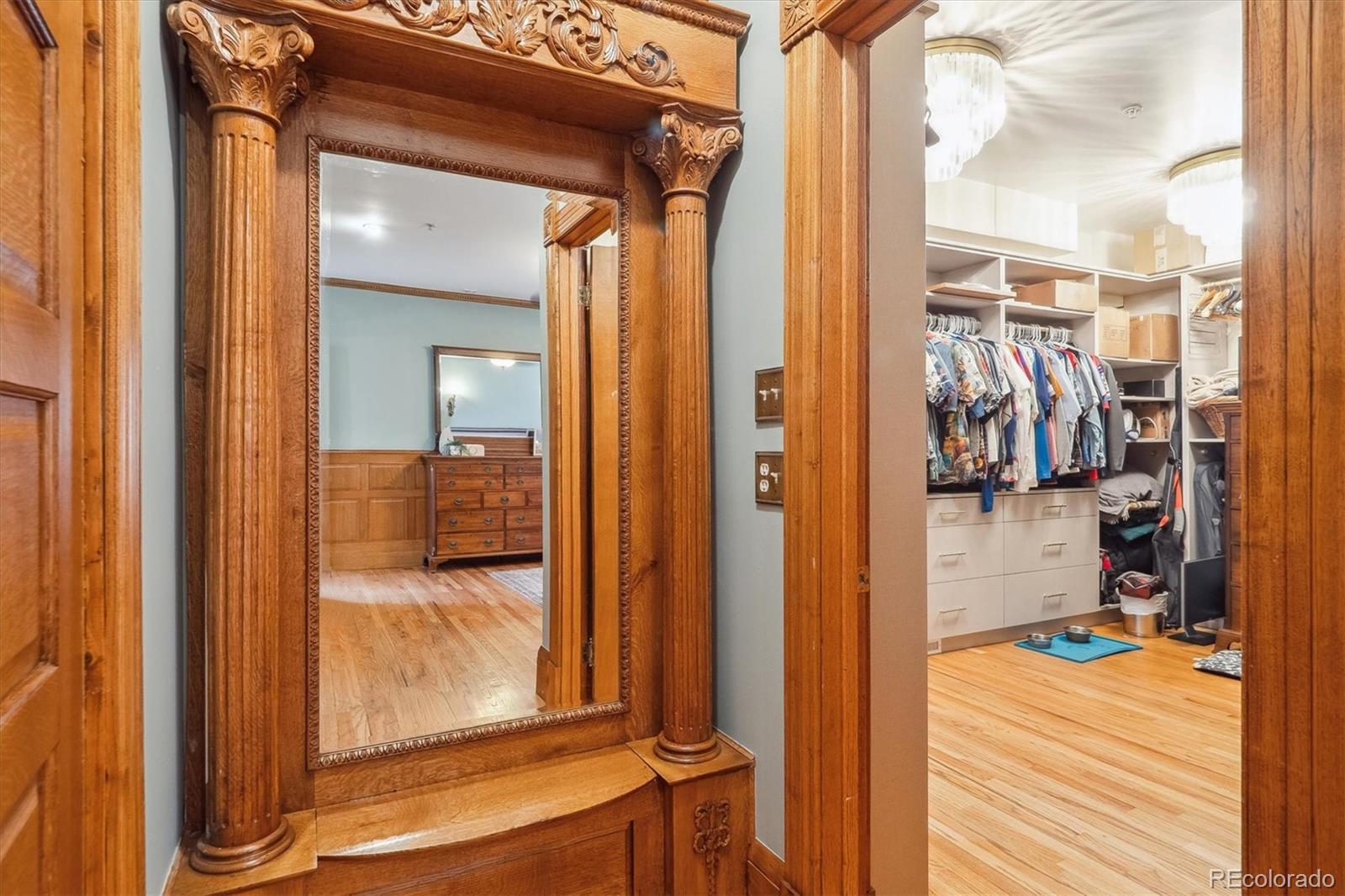 MLS Image #27 for 1022 n pearl street 101,denver, Colorado