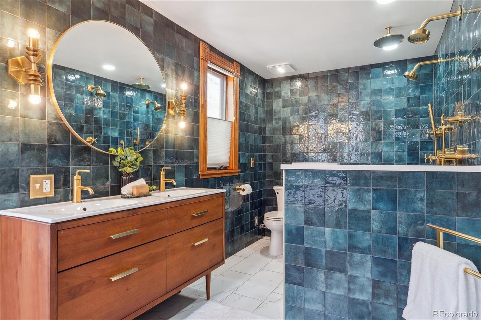 MLS Image #3 for 1022 n pearl street 101,denver, Colorado
