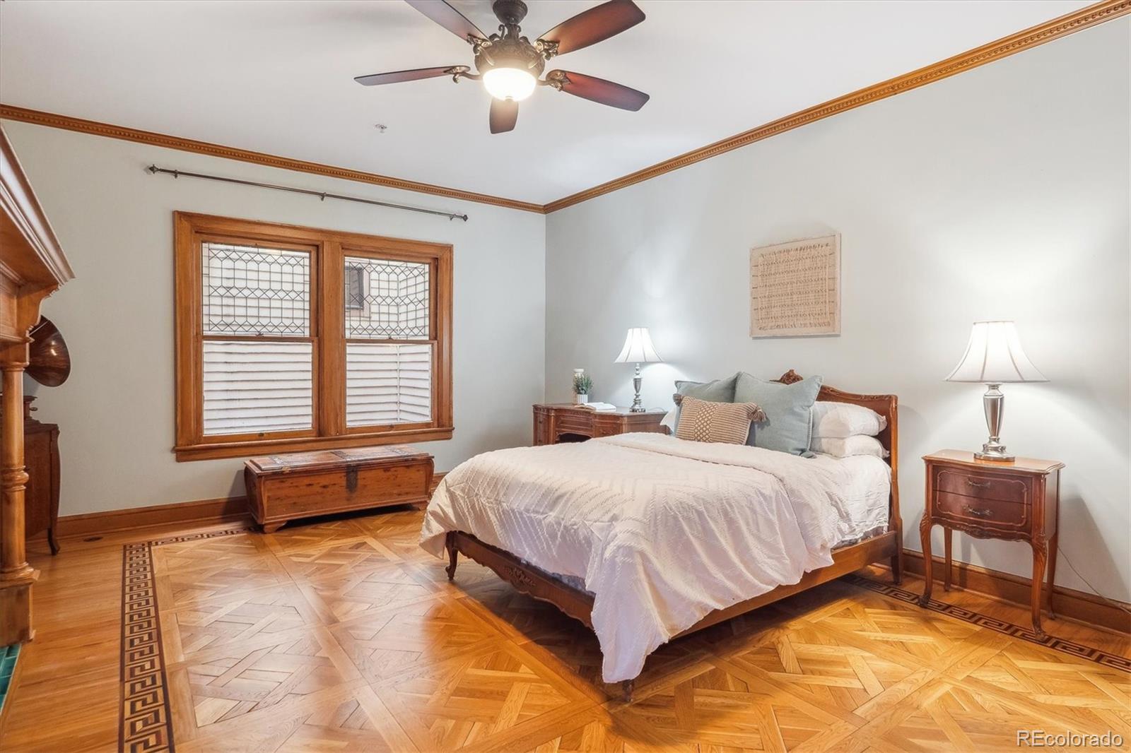 MLS Image #30 for 1022 n pearl street 101,denver, Colorado