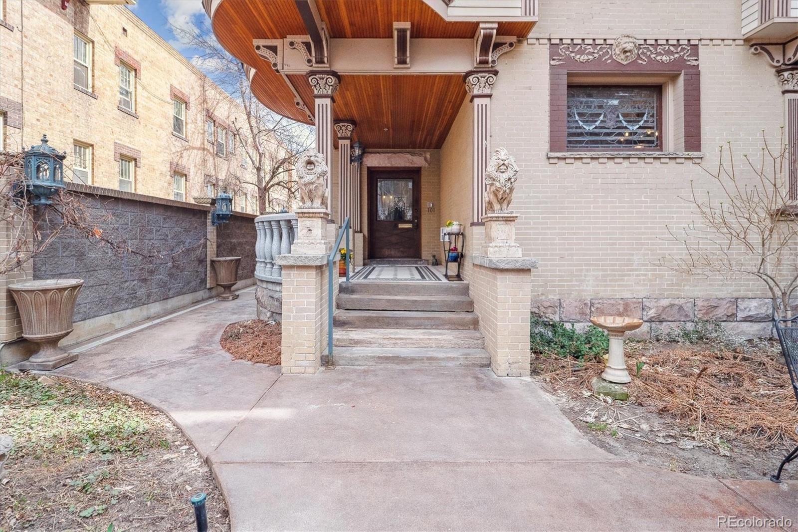 MLS Image #36 for 1022 n pearl street 101,denver, Colorado