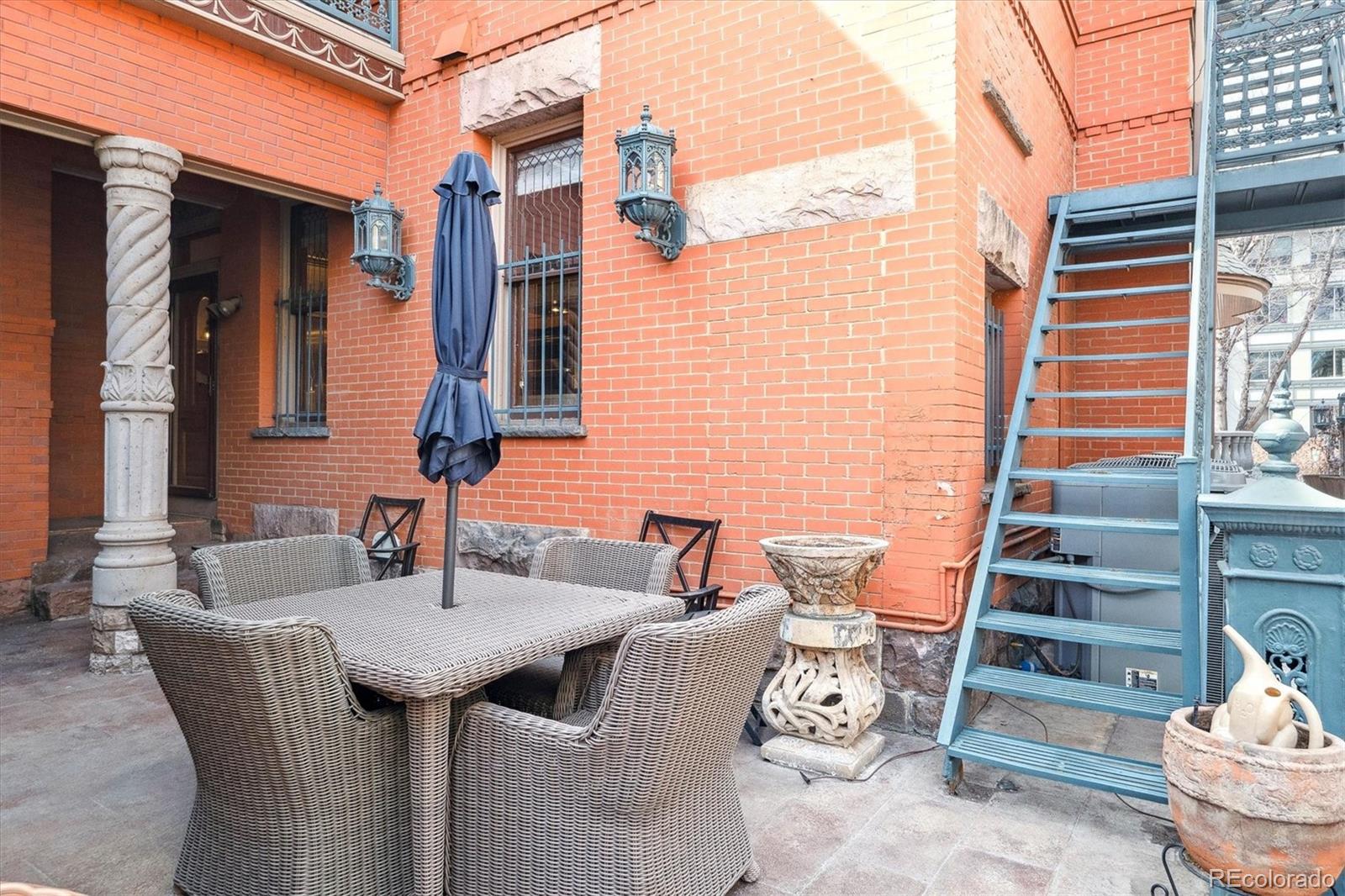 MLS Image #37 for 1022 n pearl street 101,denver, Colorado