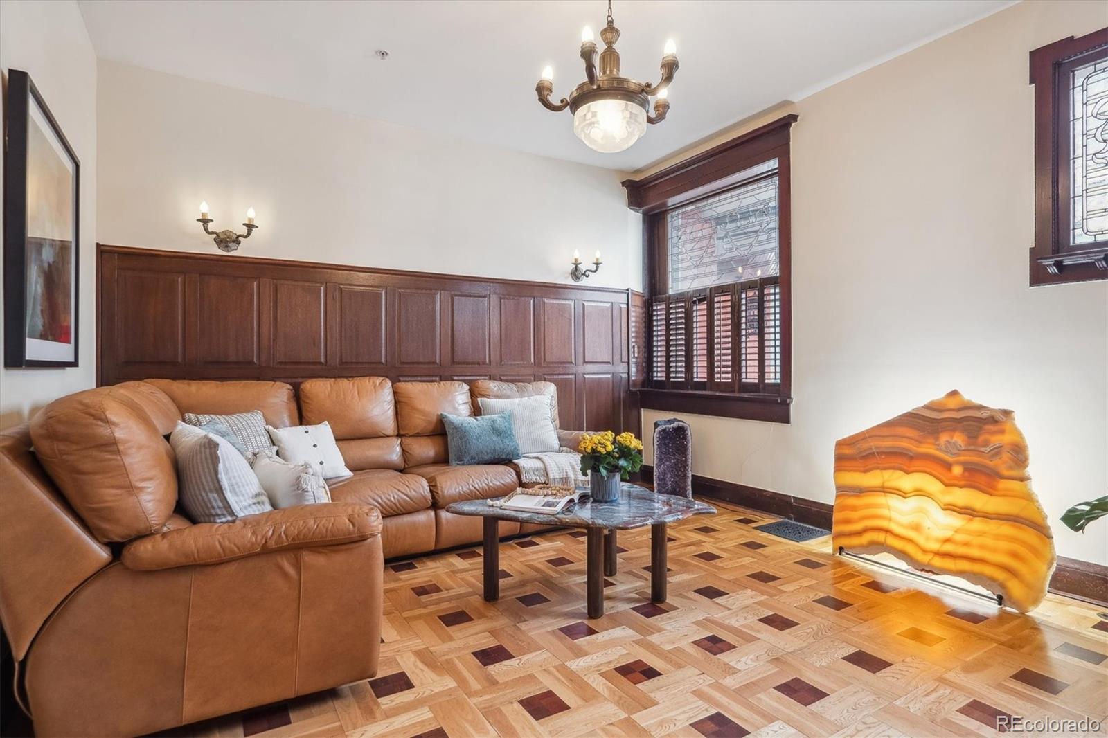 MLS Image #7 for 1022 n pearl street 101,denver, Colorado