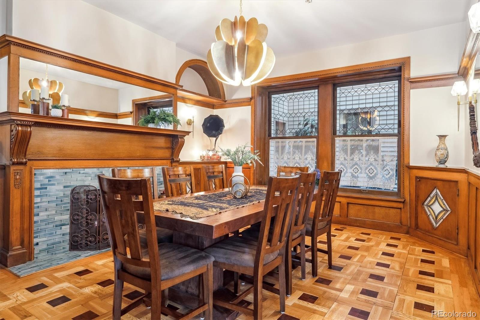 MLS Image #8 for 1022 n pearl street 101,denver, Colorado