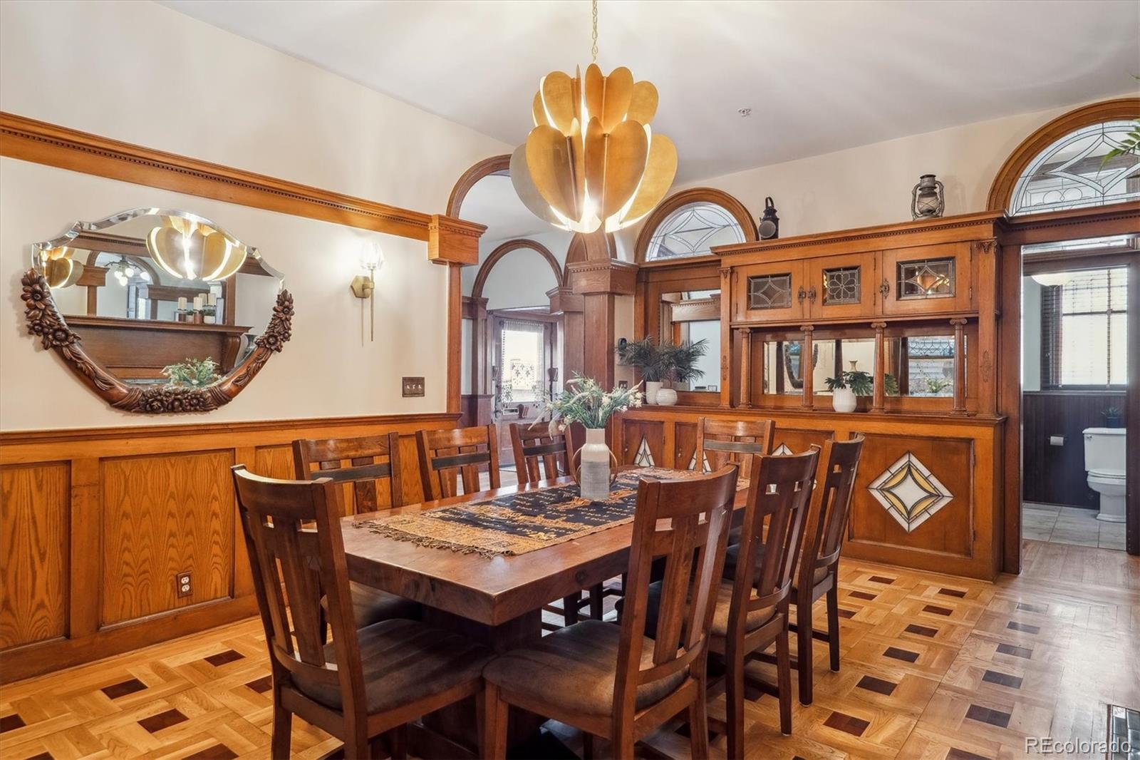 MLS Image #9 for 1022 n pearl street 101,denver, Colorado