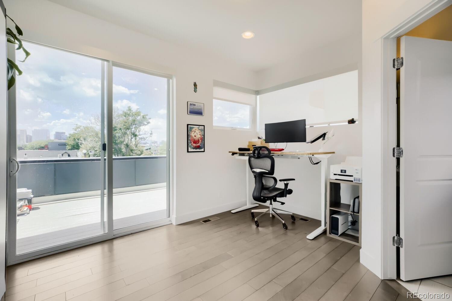 MLS Image #10 for 3165  lawrence street,denver, Colorado