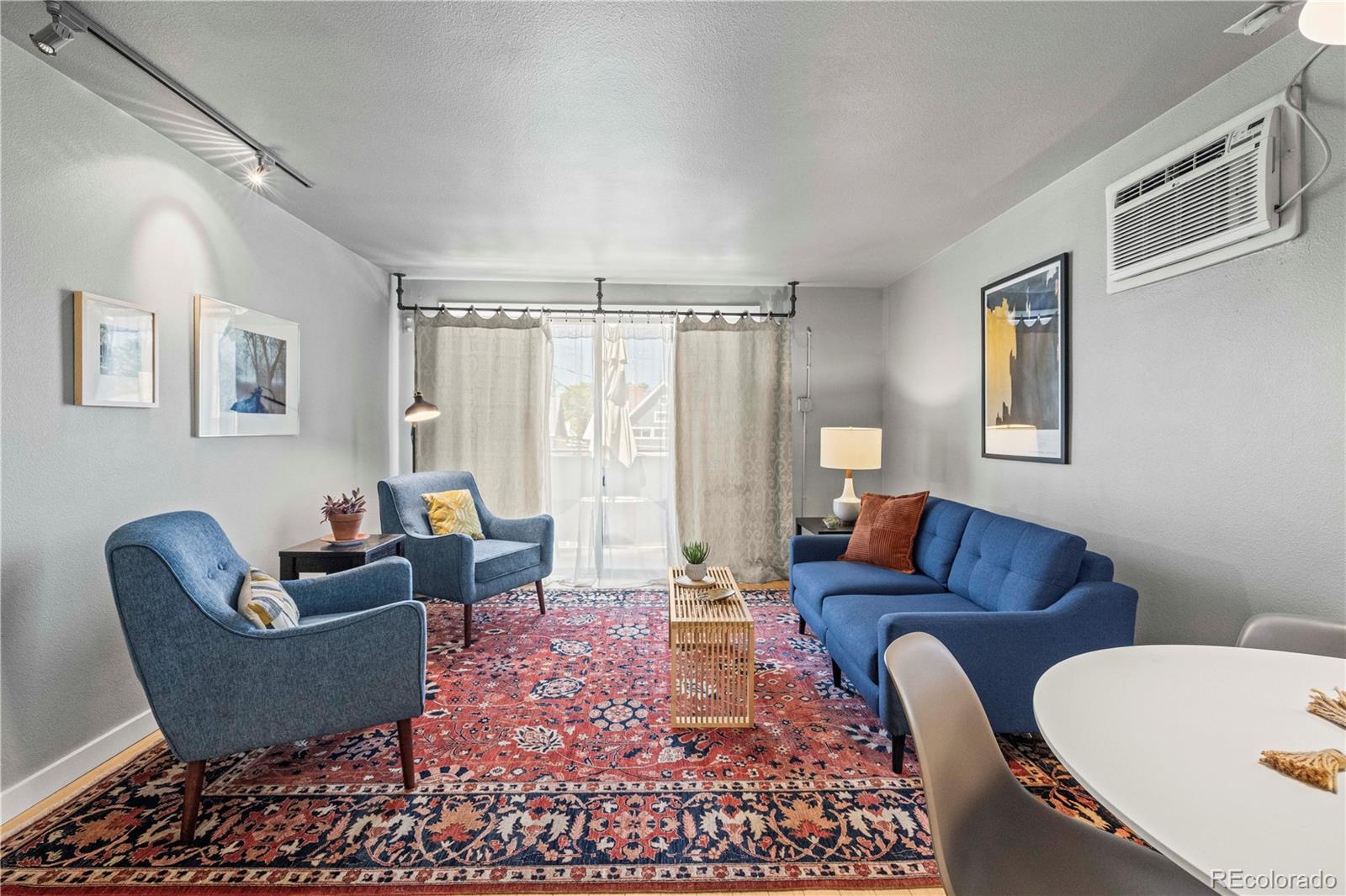 MLS Image #3 for 271 n grant street,denver, Colorado