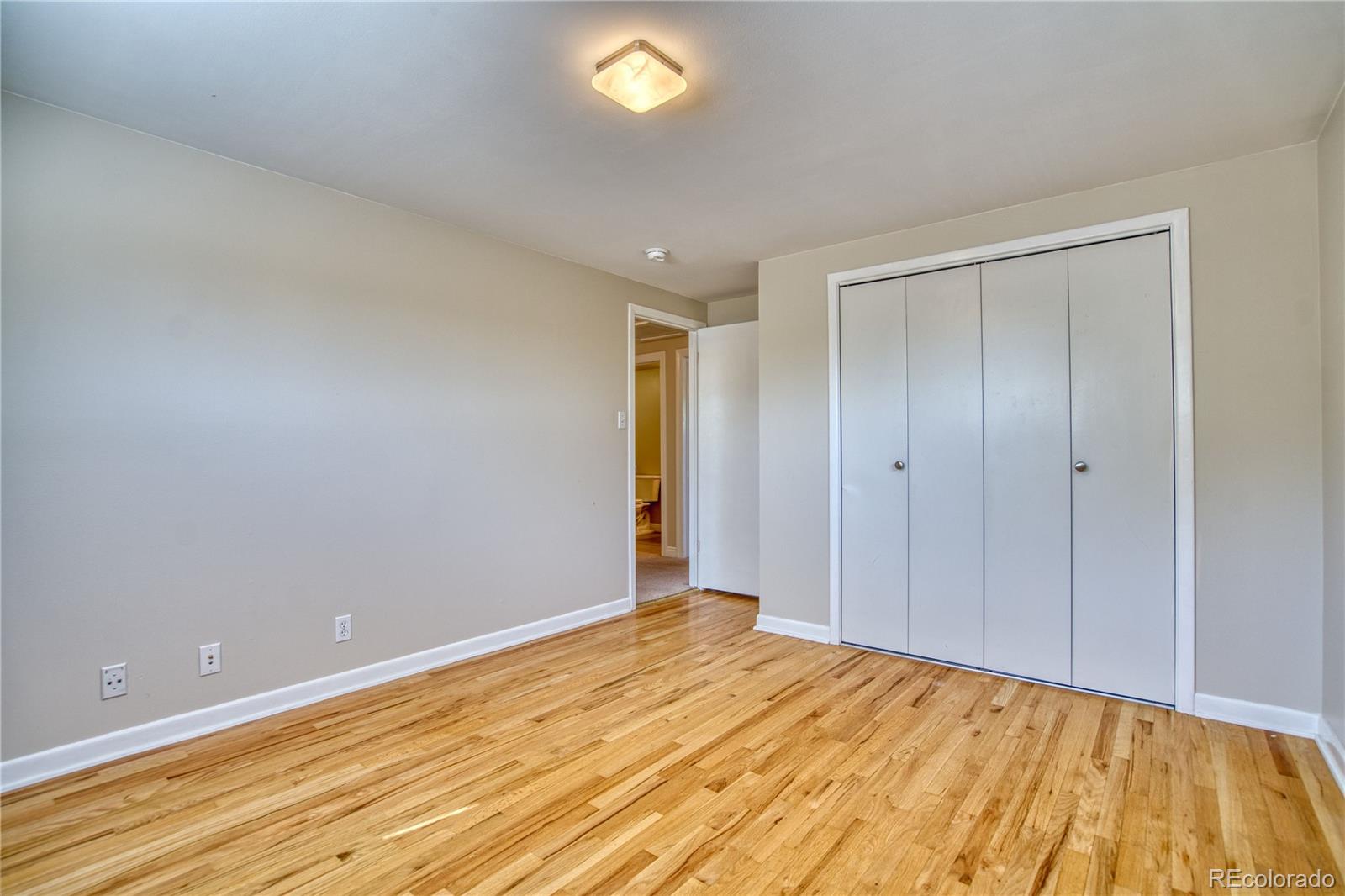 MLS Image #14 for 10469  ronald lane,denver, Colorado
