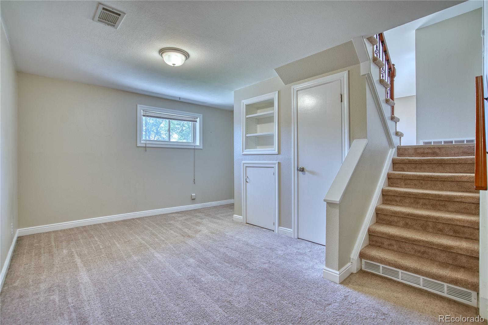 MLS Image #17 for 10469  ronald lane,denver, Colorado
