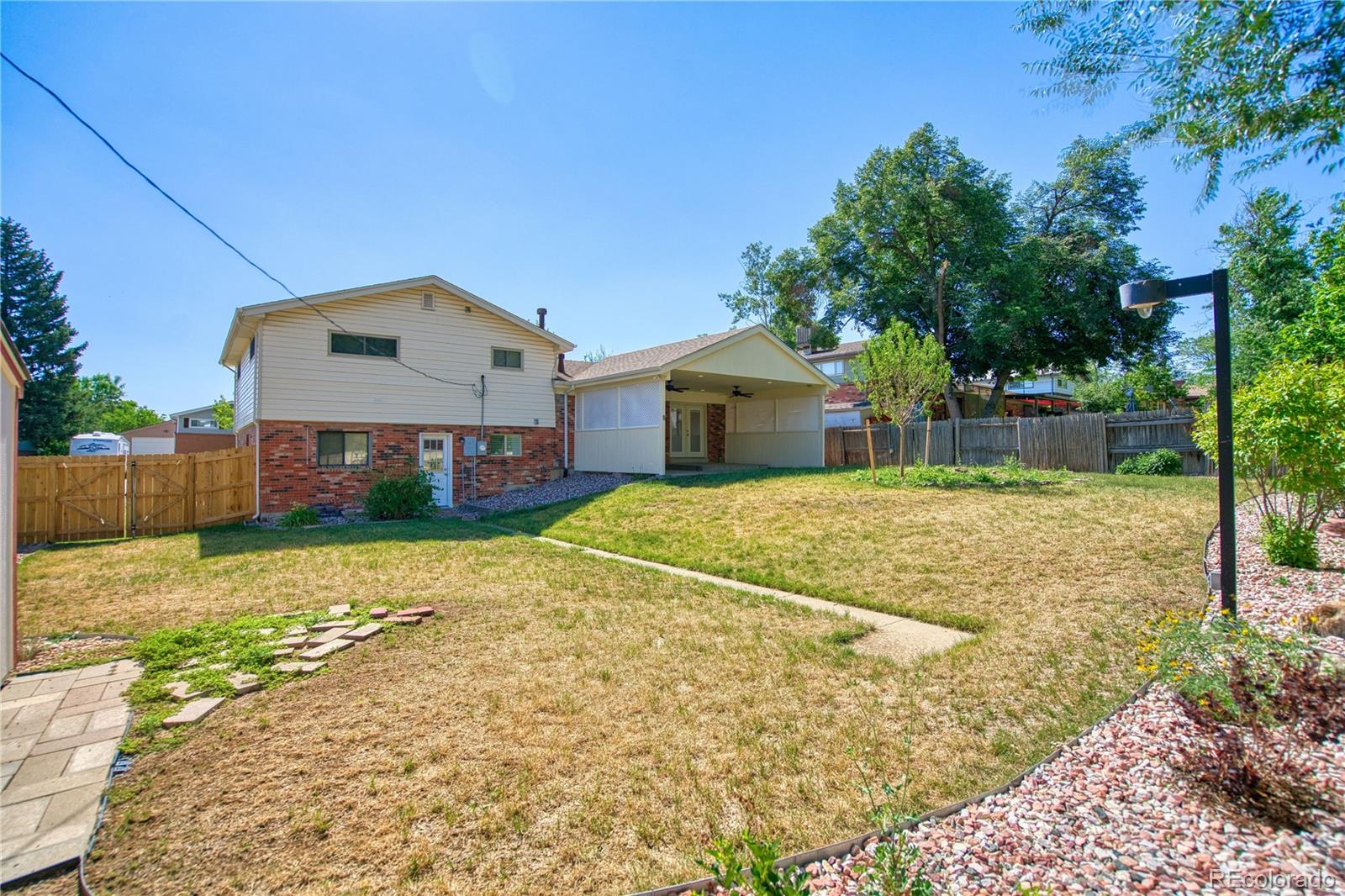 MLS Image #23 for 10469  ronald lane,denver, Colorado