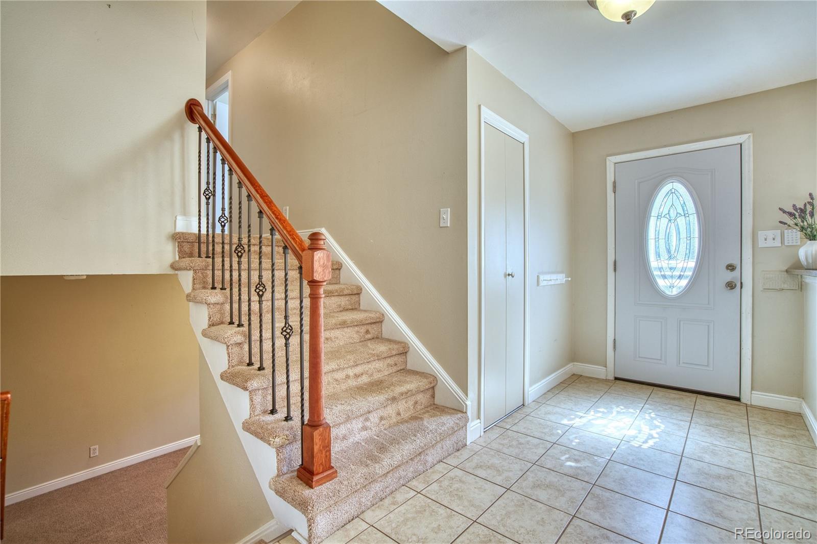 MLS Image #4 for 10469  ronald lane,denver, Colorado