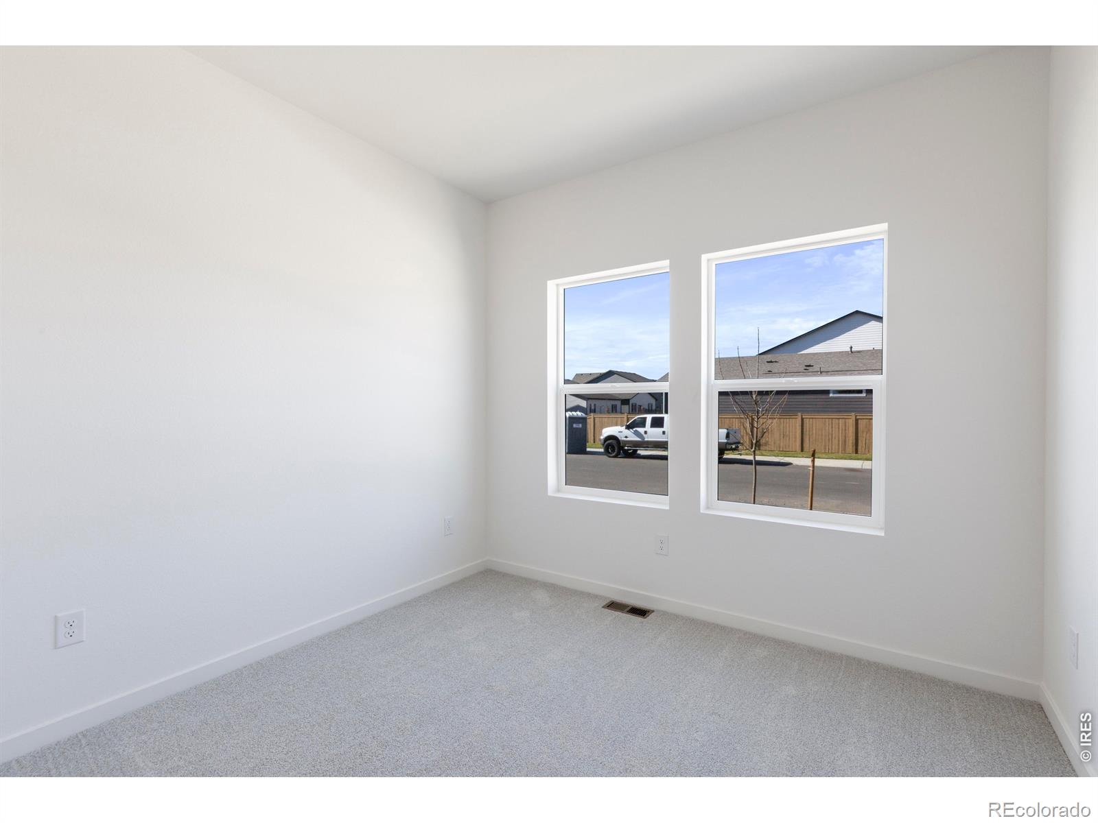 MLS Image #17 for 588  piedmontese street,johnstown, Colorado