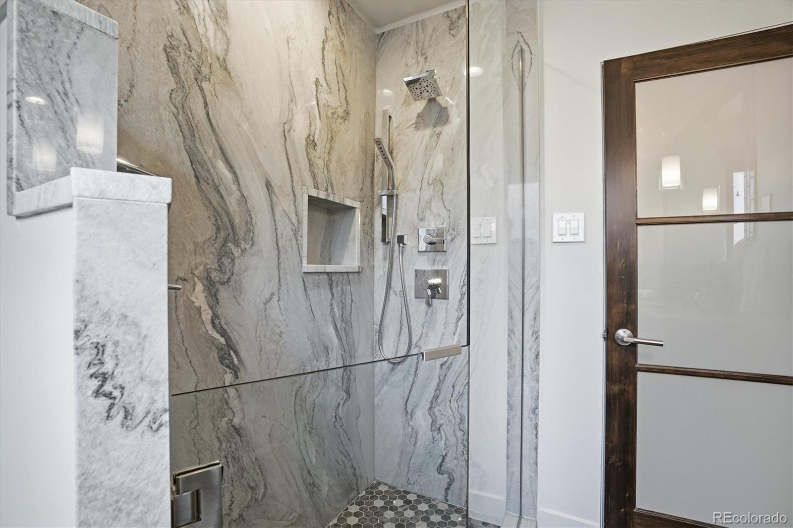 MLS Image #30 for 621  kearney street,denver, Colorado