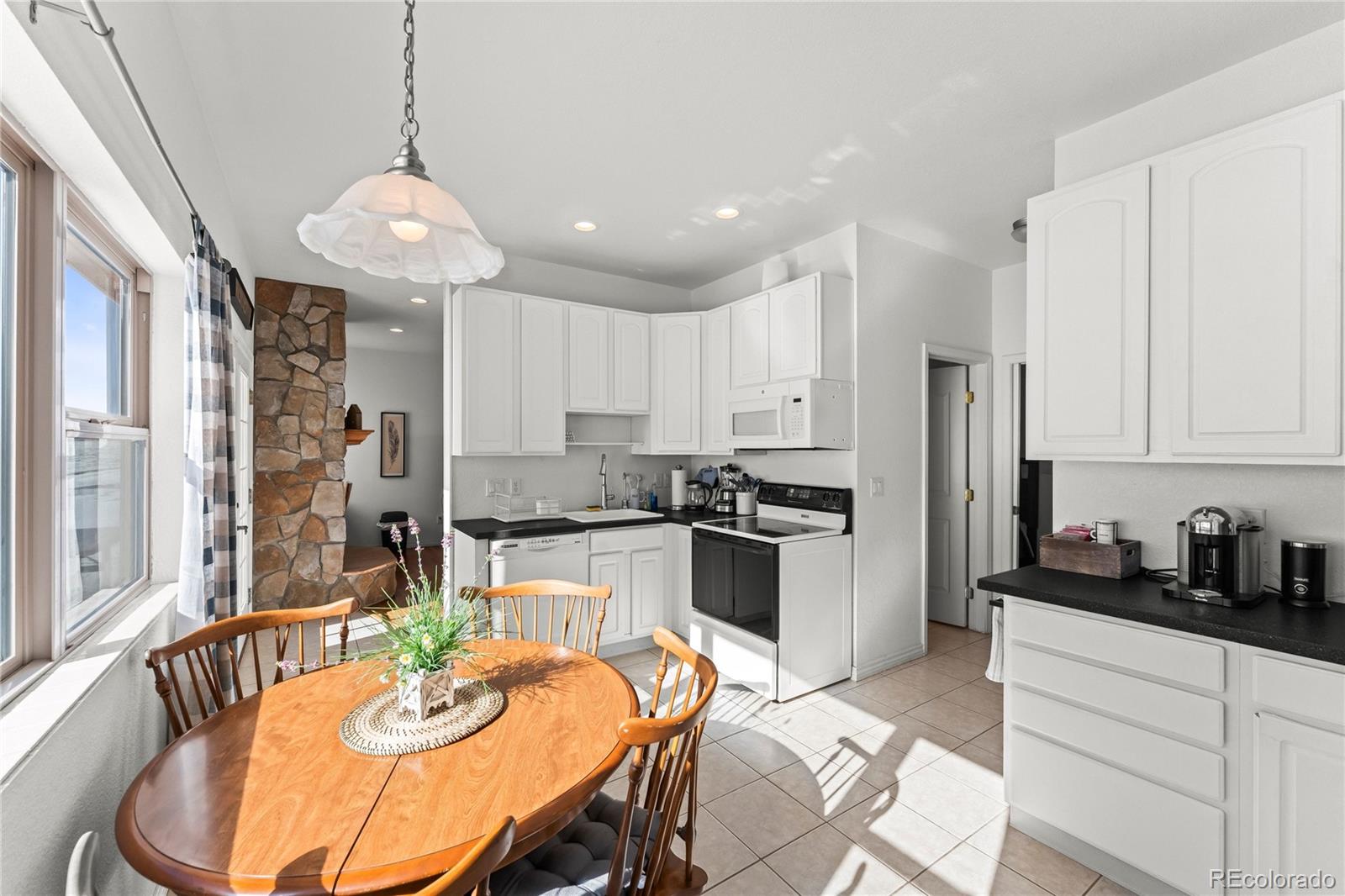 MLS Image #36 for 112  ridge point circle,divide, Colorado