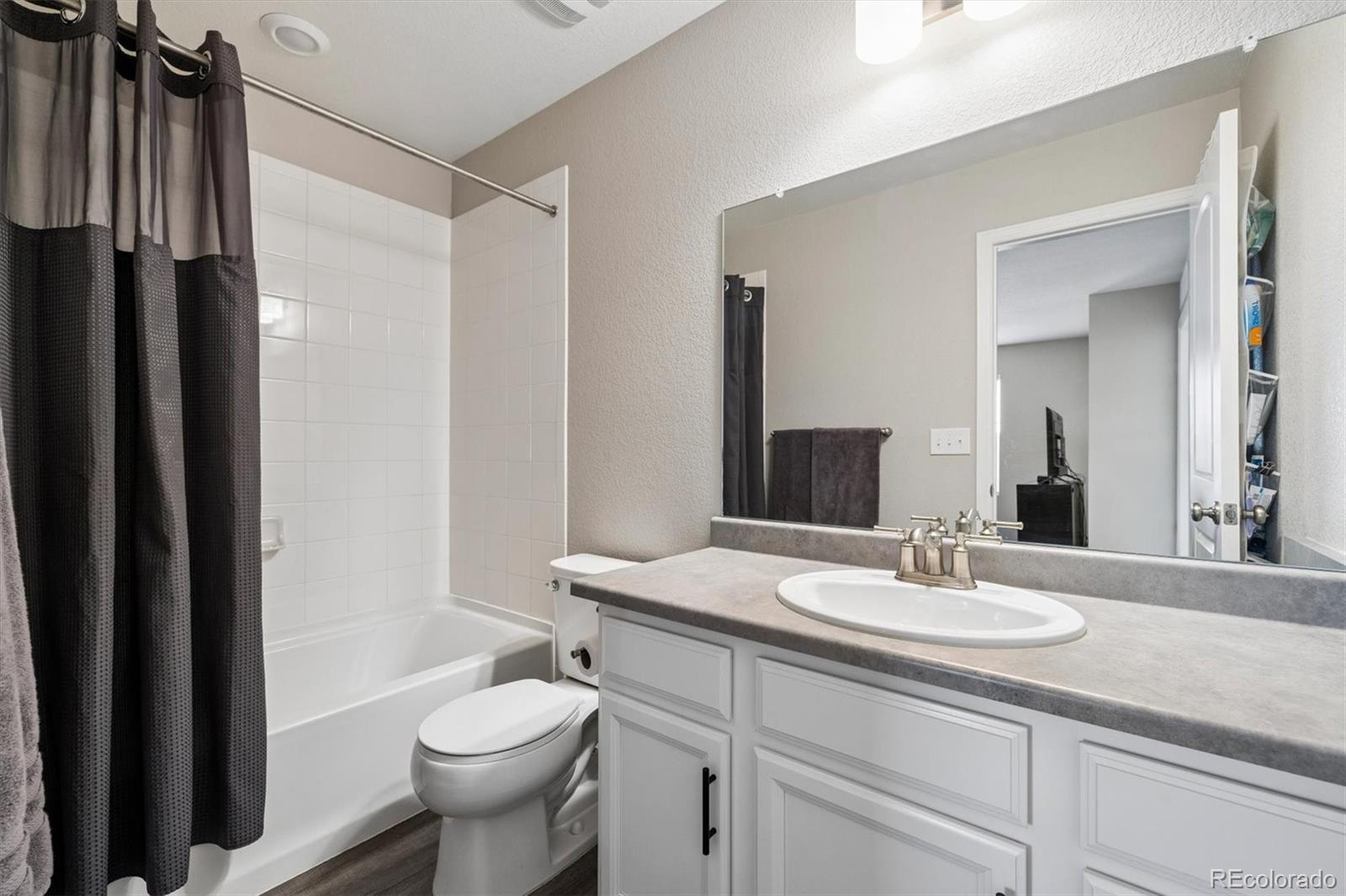 MLS Image #23 for 4373 s nepal court,aurora, Colorado