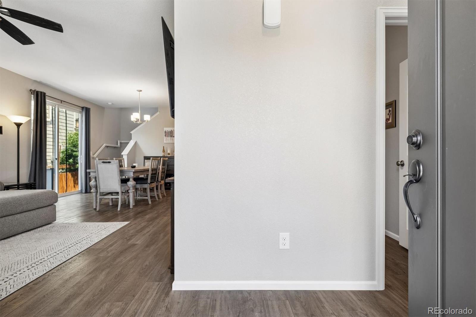MLS Image #3 for 4373 s nepal court,aurora, Colorado