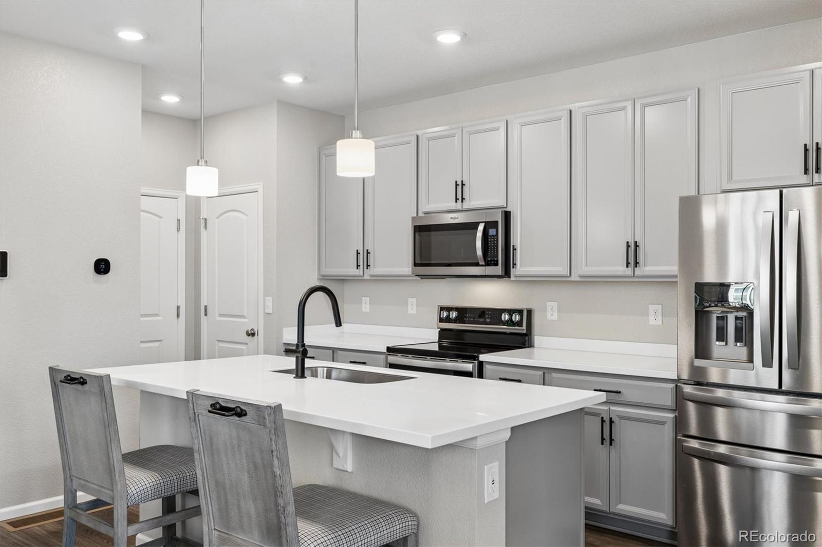 MLS Image #7 for 4373 s nepal court,aurora, Colorado