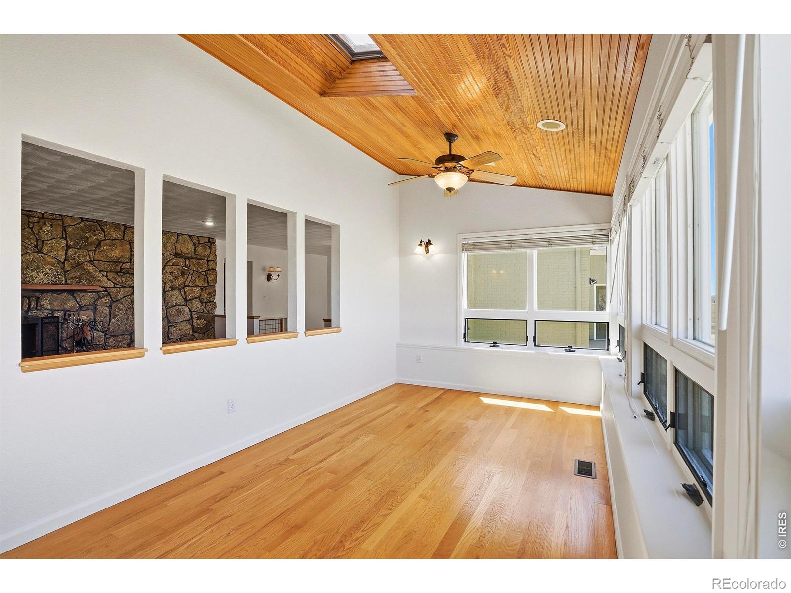 MLS Image #3 for 677  county road 18 ,longmont, Colorado