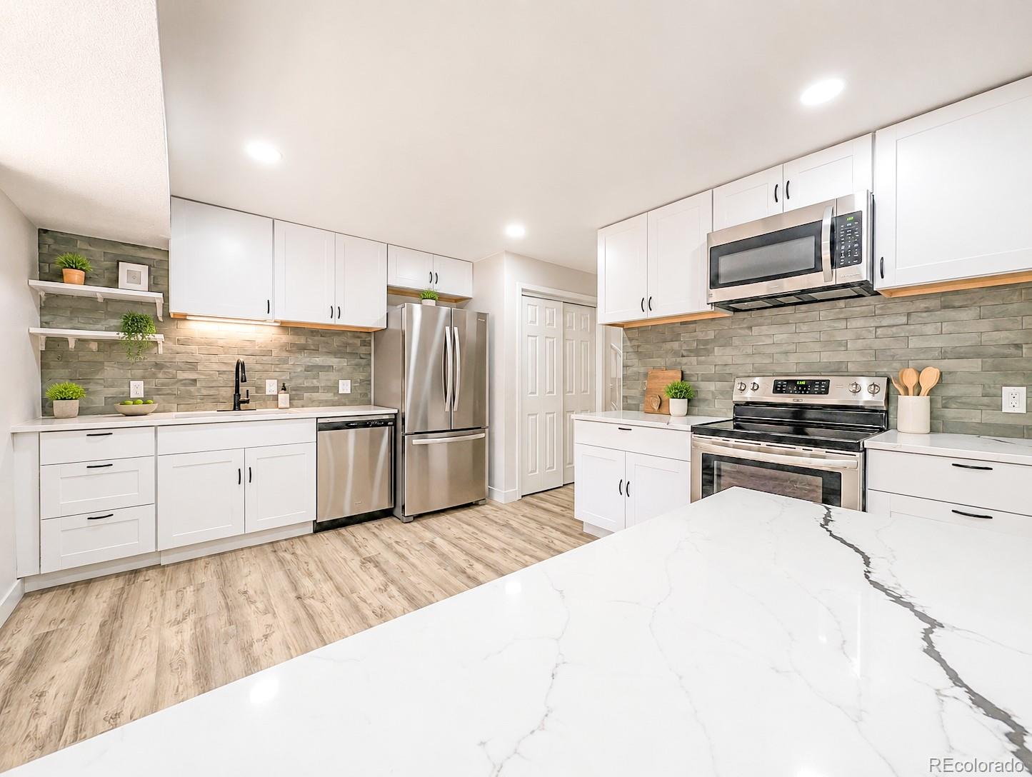 MLS Image #16 for 440 s jasmine street,denver, Colorado