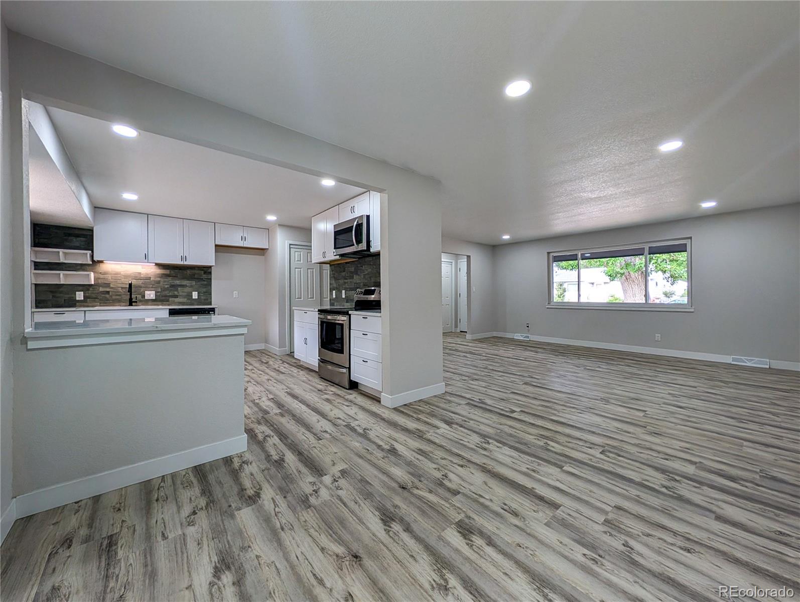 MLS Image #3 for 440 s jasmine street,denver, Colorado