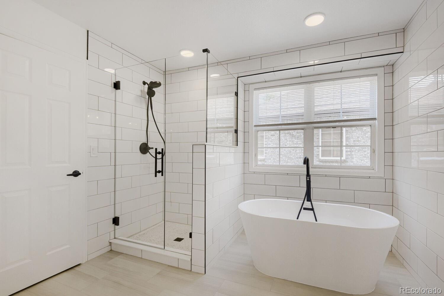 MLS Image #16 for 8054 e 9th avenue,denver, Colorado