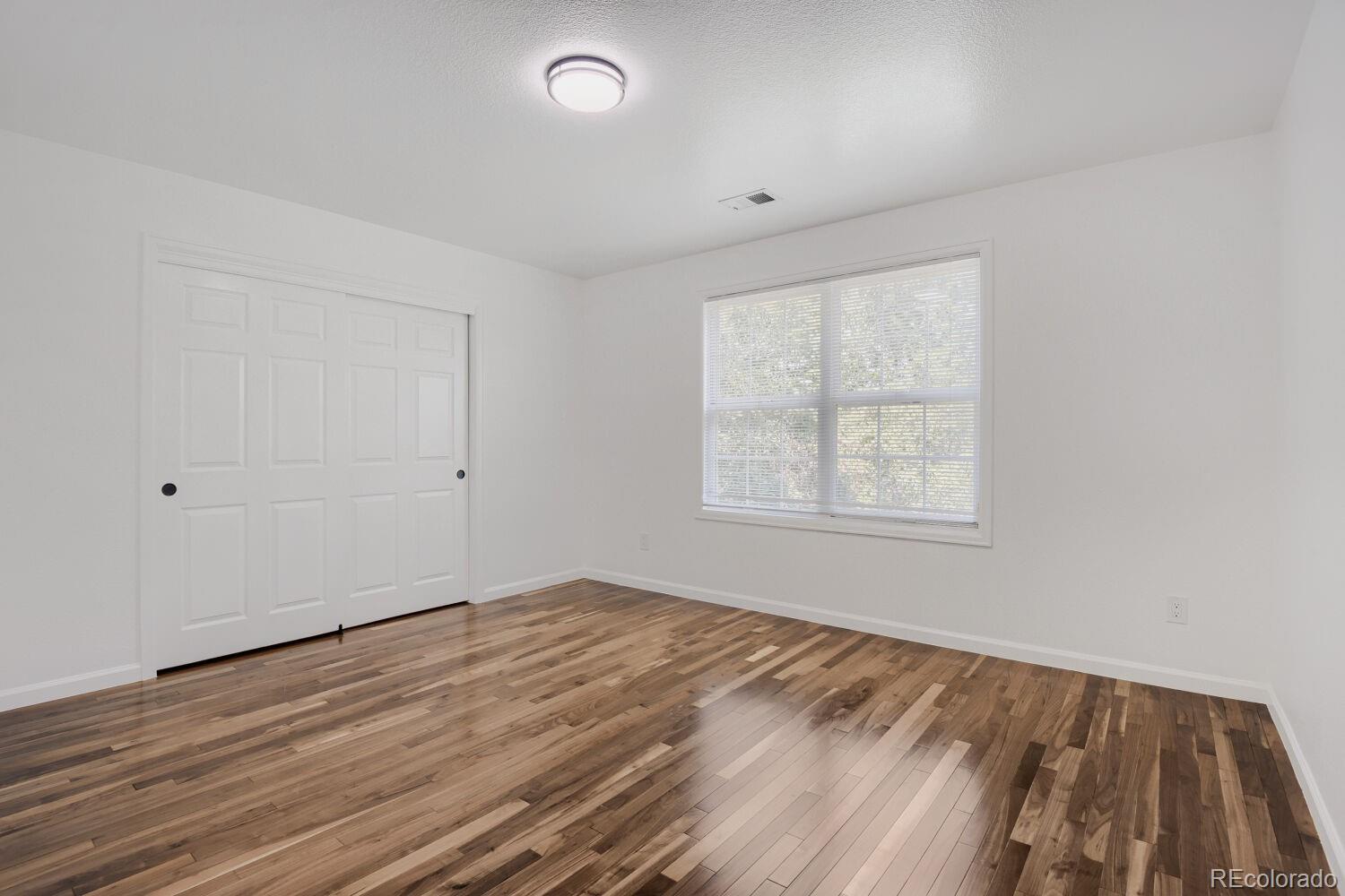MLS Image #18 for 8054 e 9th avenue,denver, Colorado