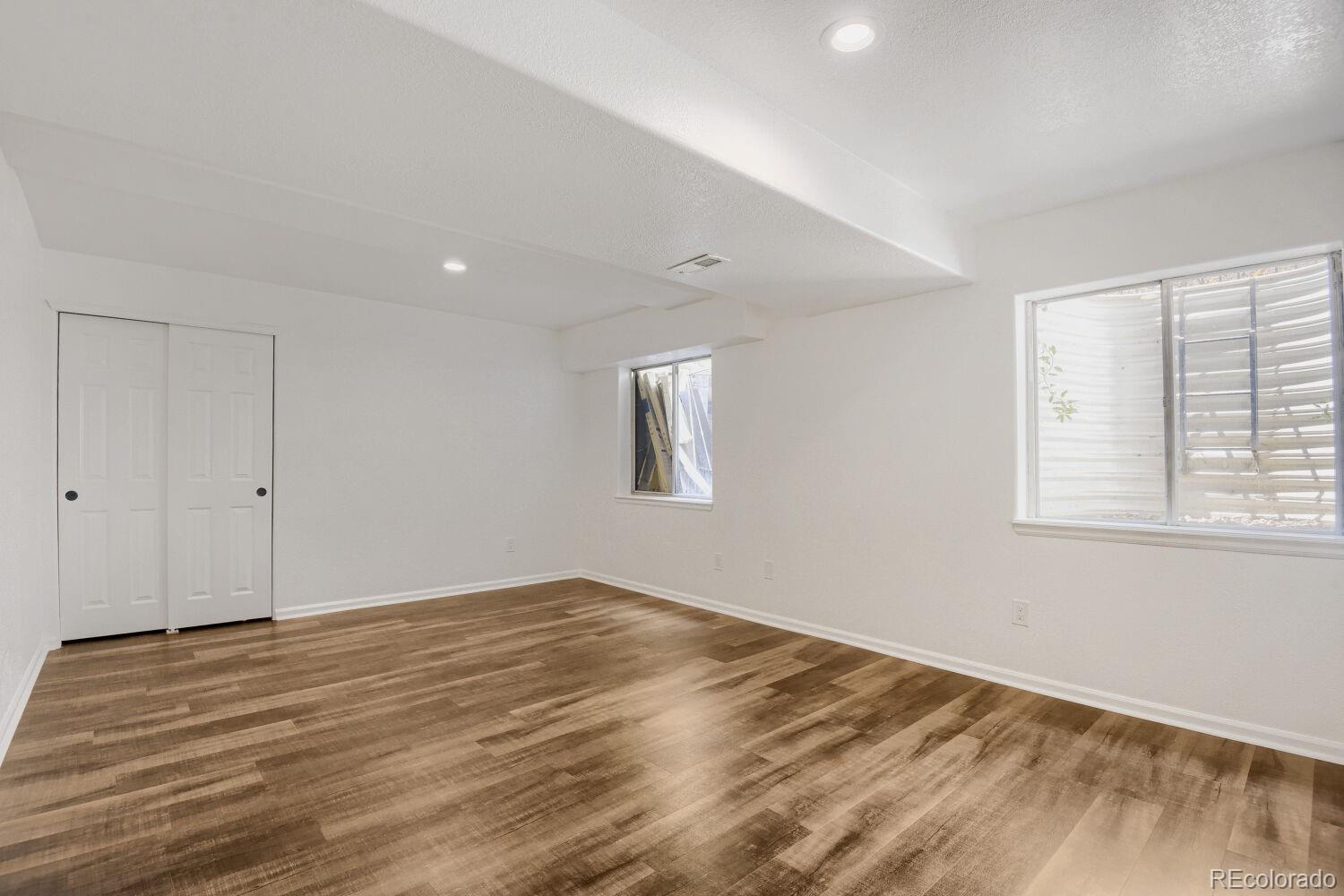 MLS Image #25 for 8054 e 9th avenue,denver, Colorado