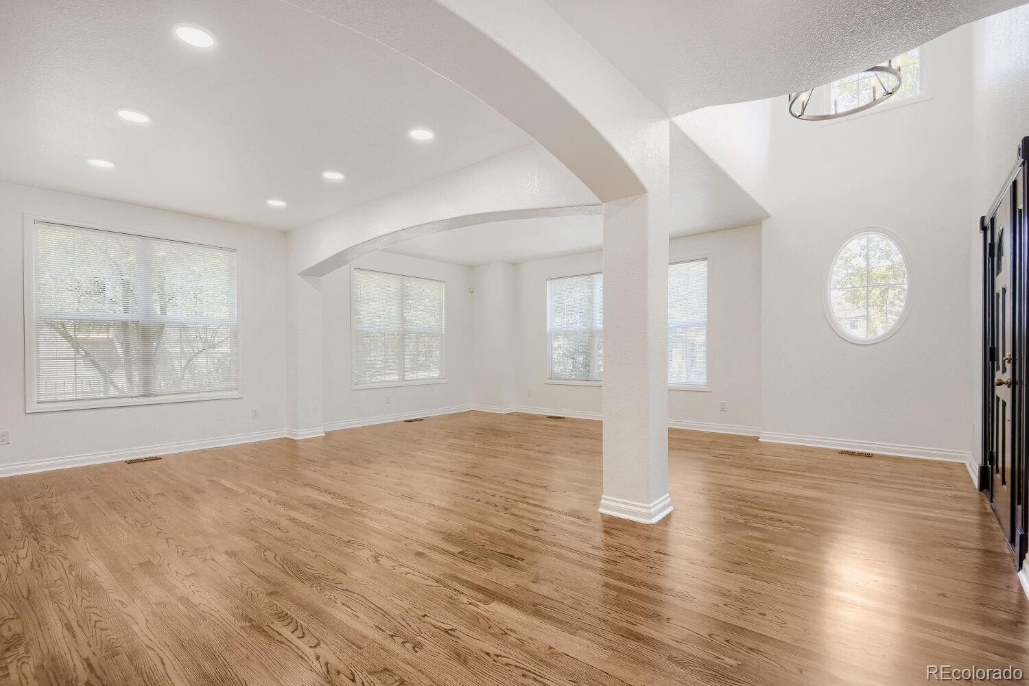 MLS Image #3 for 8054 e 9th avenue,denver, Colorado