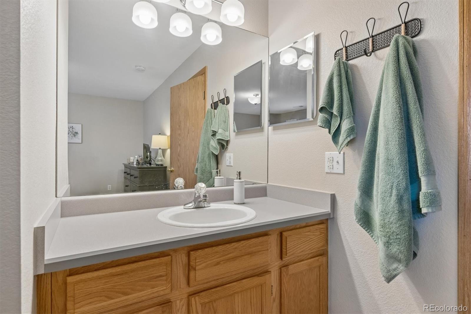MLS Image #19 for 8477 s reed street,littleton, Colorado
