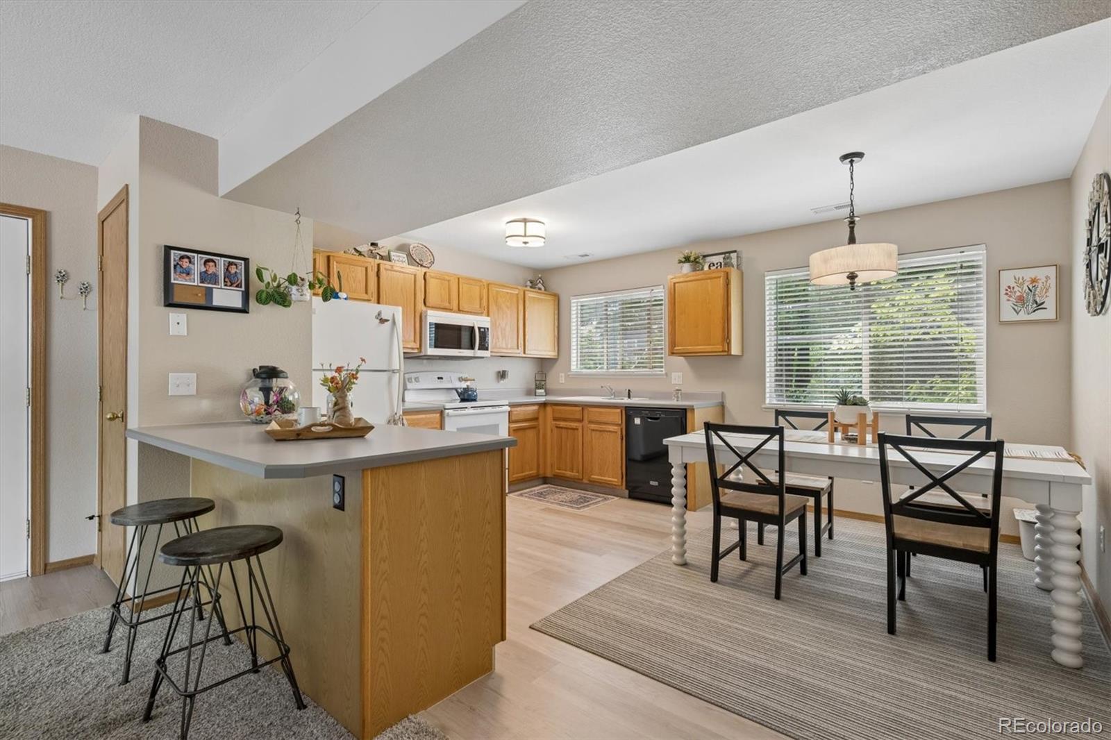 MLS Image #8 for 8477 s reed street,littleton, Colorado