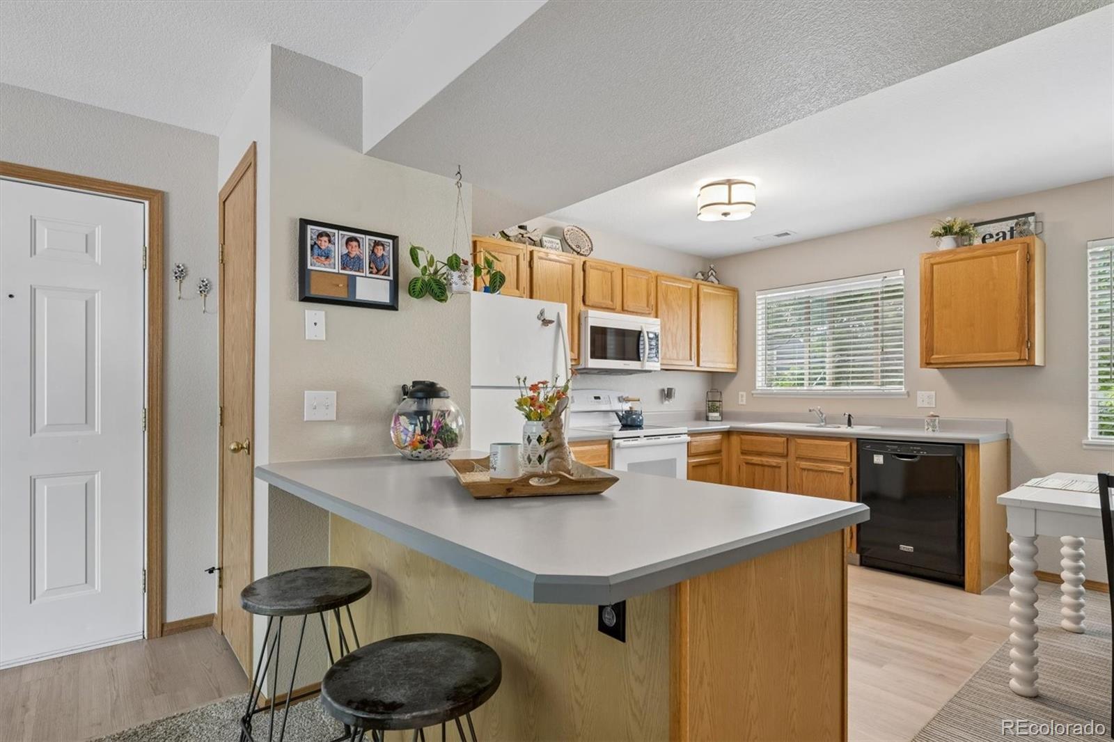MLS Image #9 for 8477 s reed street,littleton, Colorado