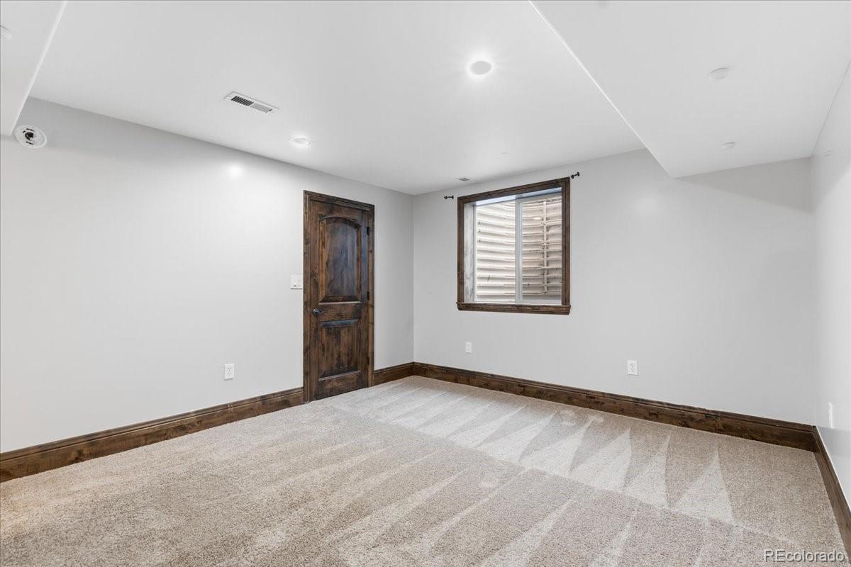 MLS Image #17 for 1205  king drive,loveland, Colorado