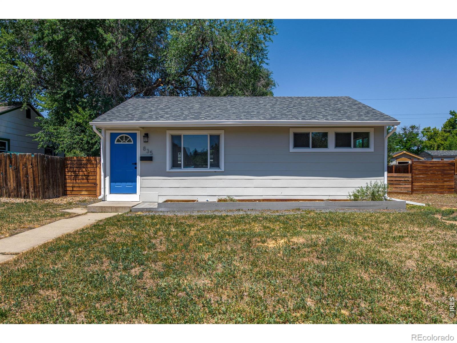 MLS Image #5 for 835  lansing street,aurora, Colorado